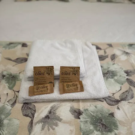 California 2a Apartment *